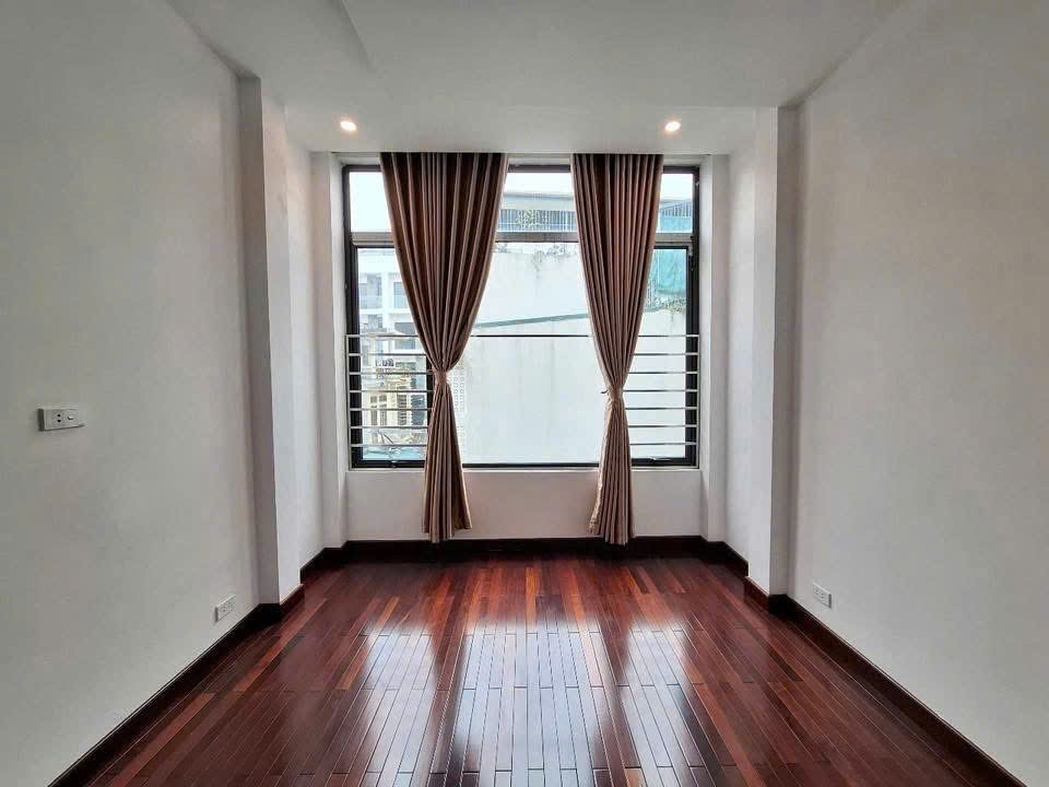 BÁN NHÀ VIP NGỌC THỤY – Ô TÔ VÀO NHÀ - Ở NGAY – 35M2 CHI 7,6 TỶ